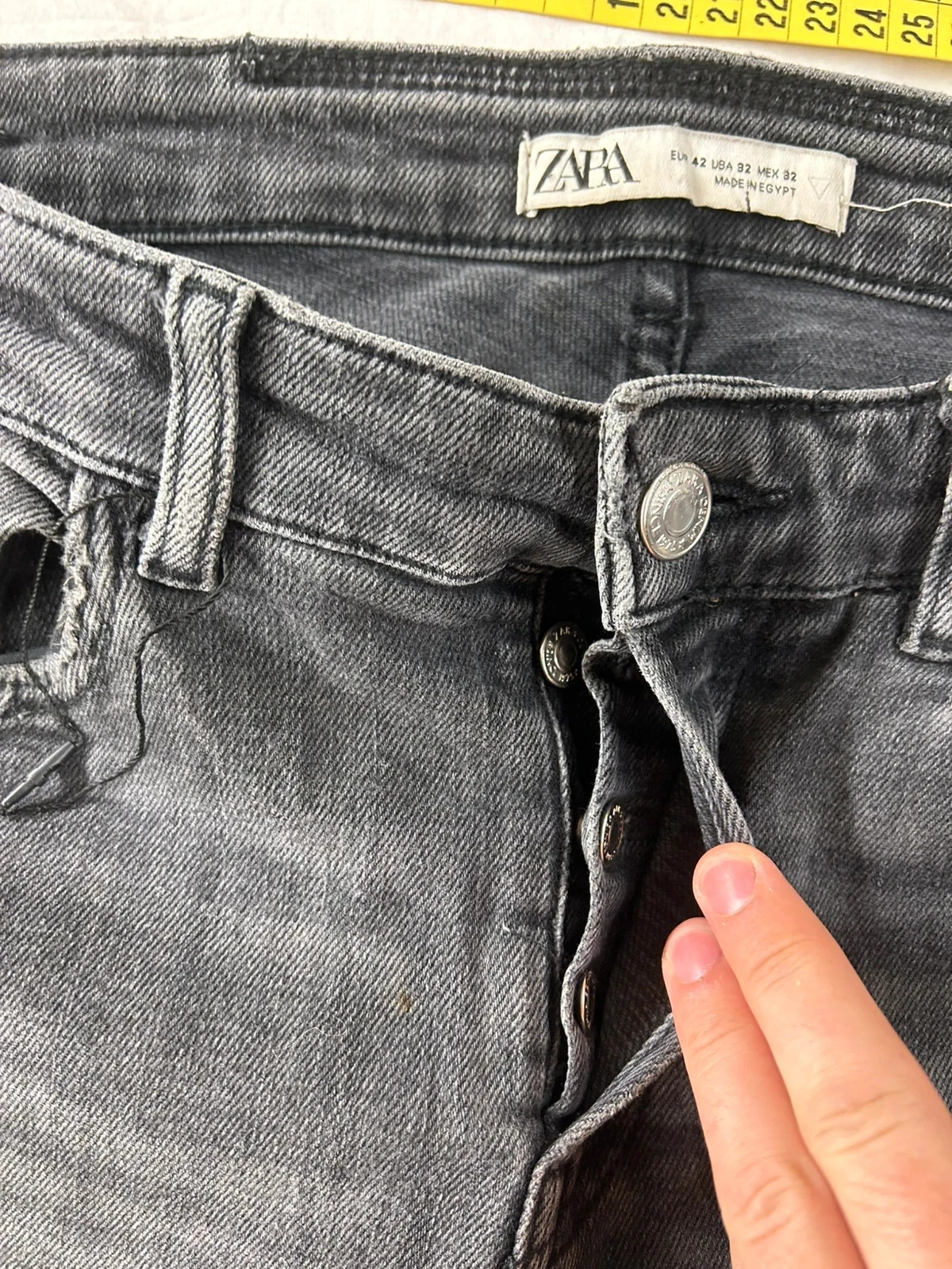 Zwarte wijd uitlopende Zara broek met gaatjes maat 42 – photo 8